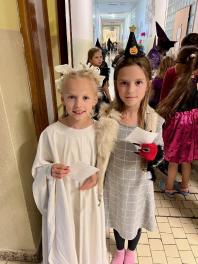 112025halloweenskyvecirek-5