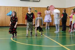 10032023prehlidkakostymu-10